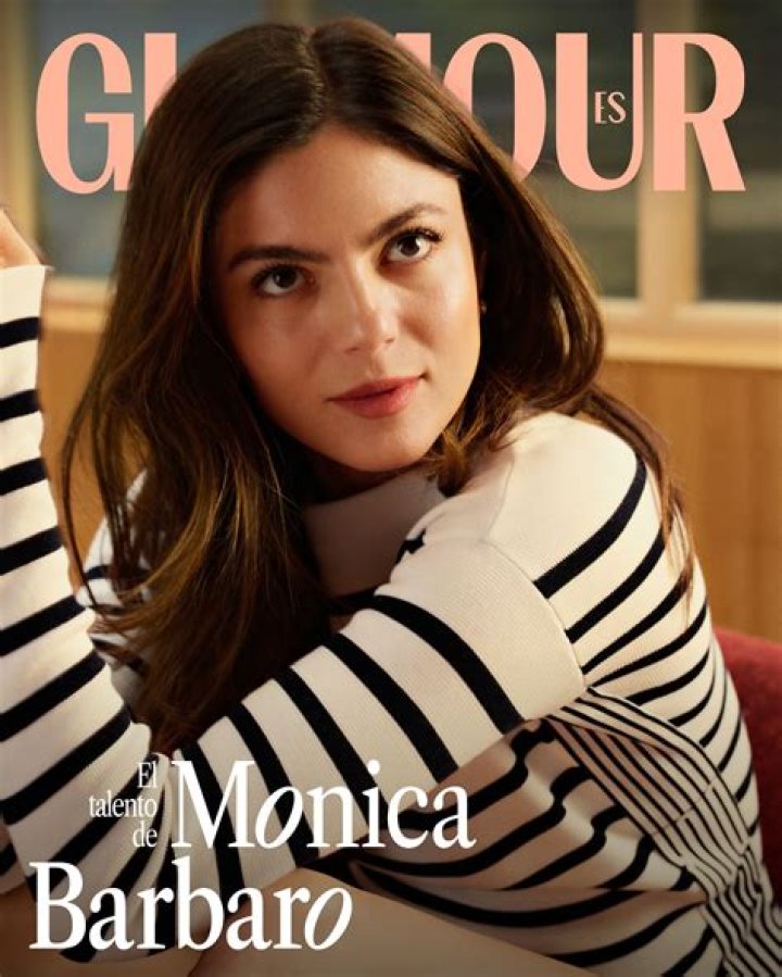 Celebrities' Height - Monica Barbaro