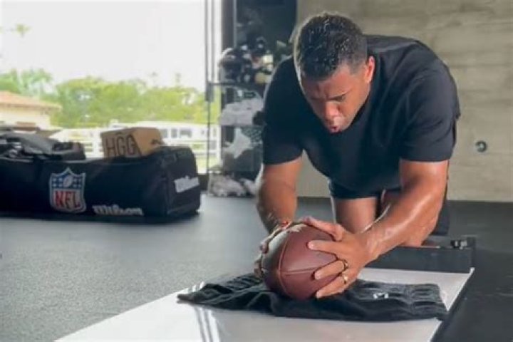 Exploring The Social Media Presence Of Russell Wilson On Twitter