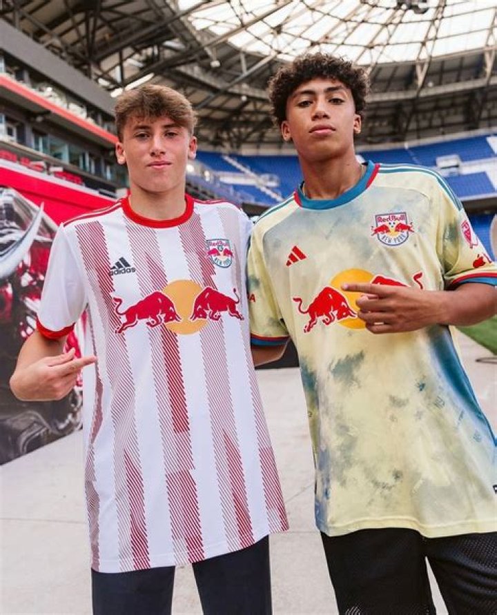 Gavi En Leonor: A Glimpse Into The Rising Stars Of Football And Royalty