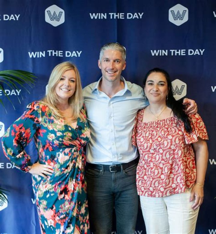 Nina Aouilk Parents: A Deep Dive Into Her Family Background