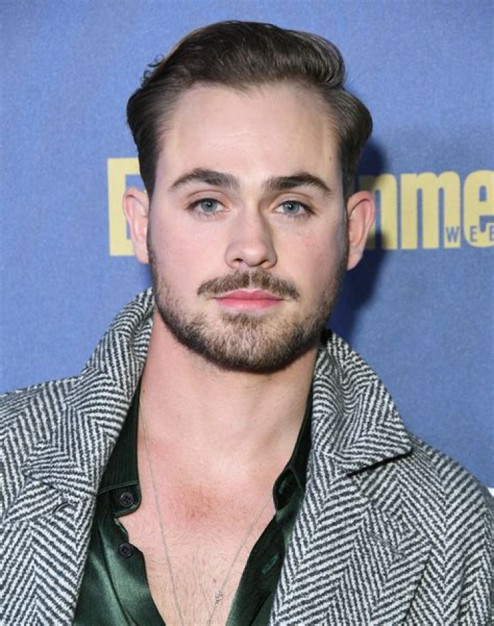 The Ultimate Guide: Dacre Montgomery's Parents - A Family Affair